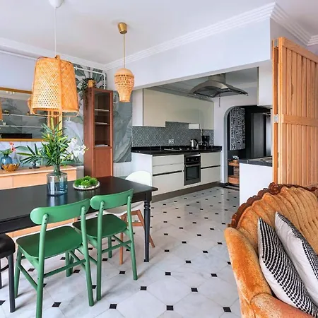 Missafir Flat With Bosphorus View In Rumeli Hisari Istanbul