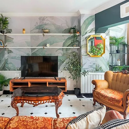 Missafir Flat With Bosphorus View In Rumeli Hisari Istanbul